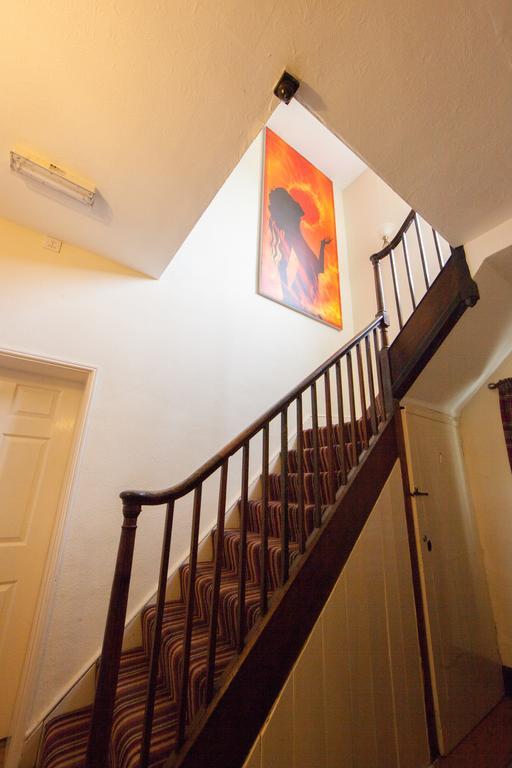 Bed & Breakfast Old Hall House, Nec 4*